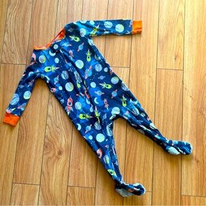 3 for $10! / Carters space jammies